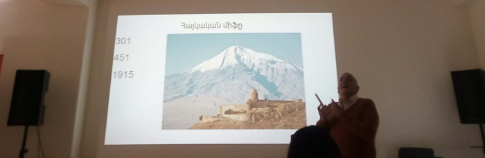Aram Abrahamyan 4