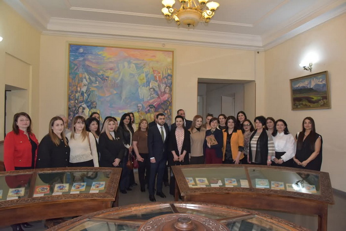 Grqi ton Azgayin gradaran 4