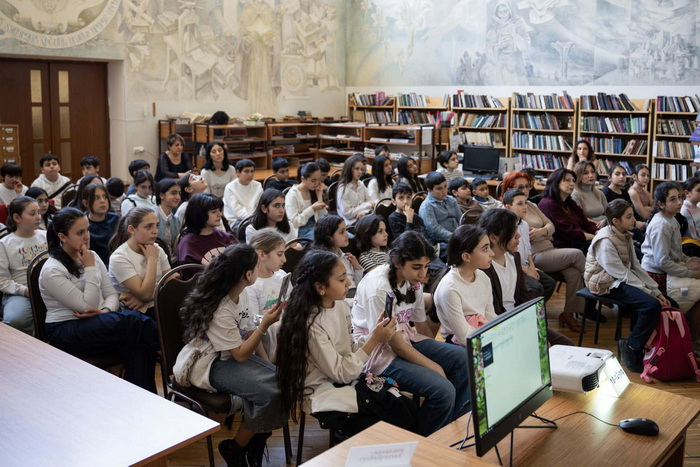 Khnko Apor gradaran 3